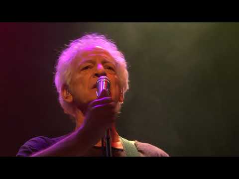 Moshe Bonen | משה בונן מארח את שלום חנוך - שיר דרך