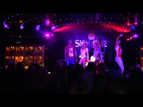 Nigerian MC At Skybar in Kiev, Ukraine 🇺🇦