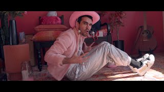 Kisos - Six Feet Under (Official Video)