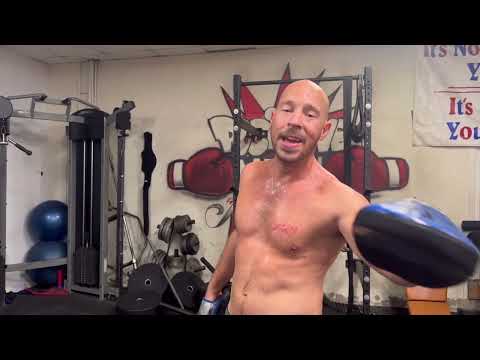 Ep069: Mitts/ Mitt work | Outlaws BOxing | Brandon Krause