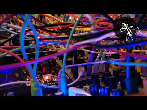 Epiphany Eurorack modular patch - ALM Quaid Megaslope kicks