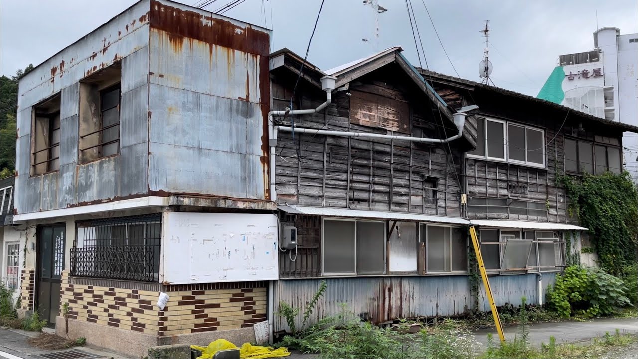 Immersive street-level walking tour through Iwaki Downtown, Japan, showcasing authentic urban landscapes, local architecture, and the vibrant atmosphere of the city's neighborhoods
