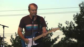 Glen Campbell - Try A Little Kindness - 07-27-2012