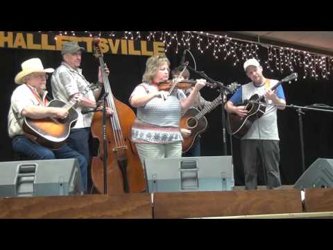 2016 Hallettsville: Julie Amundson - Cumberland Gap and Soppin the Gravy