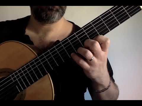 CHRISTIAN SAGGESE - Guitar secrets n.18 (left hand stretching)