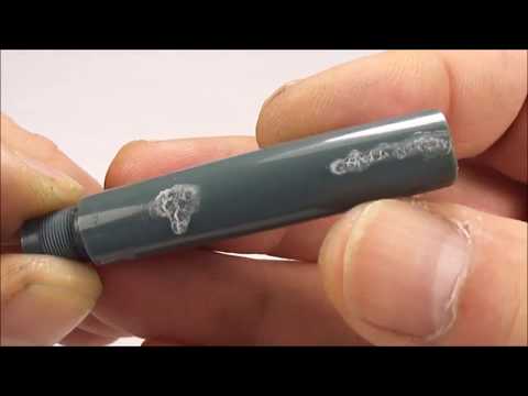 HOW TO REPAIR A CRACK AND HOLE