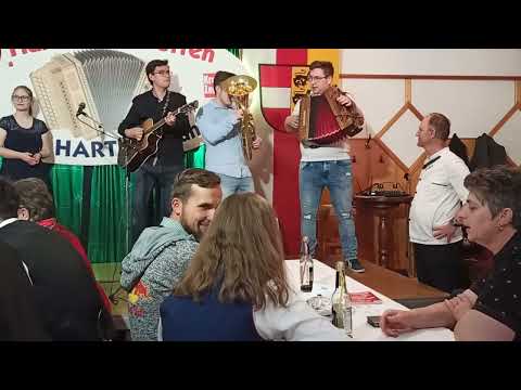 Gasthof zum Wirt Hartl - 29. internationales Harmonikatreffen © OlmHERZ