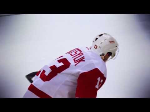 Pavel Datsyuk Drops It Like An Earthquake