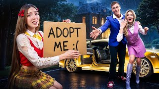 Download lagu ¡Nos Adoptó un Millonario! Nos Hacemos Pasar por una Familia Rica mp3