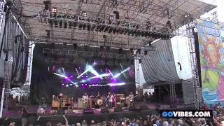 The Black Crowes performs &quot;Jealous Again&quot; at Gathering of the Vibes Music Festival 2013