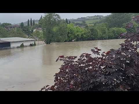 Alluvione Romagna Meldola Forlì-Cesena 16-05-2023 Fiume Ronco-Bidente rompe gli argini