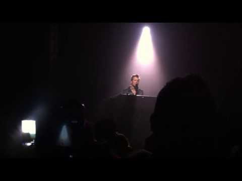 Mads Langer - Overgir mig langsomt til dig - Live Vega april 2013