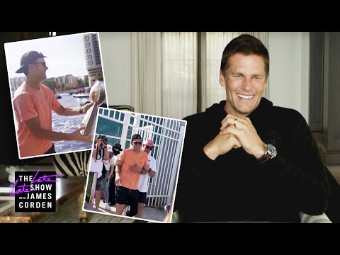 湯姆-布雷迪在獎盃投擲上是霧裡看花。 (Tom Brady Is Foggy on the Trophy Toss)