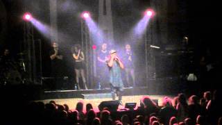 Inspiritional speech by stan walker wellington concert 2013