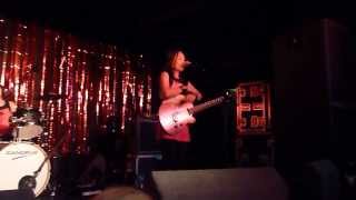 Shonen Knife - Talking (Live Clip - Sheffield - 06.09.2013)