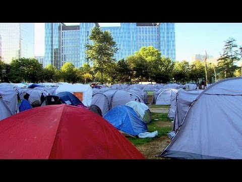 Bruxelles, smantellato il campo rifugiati nel centro della città