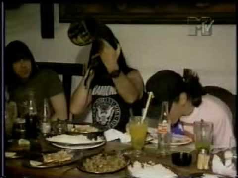 MTV NO AR - Ramones Entrevista Restaurante Goiano 92 - MTV BRASIL