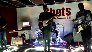 Memories - Playa o Radio