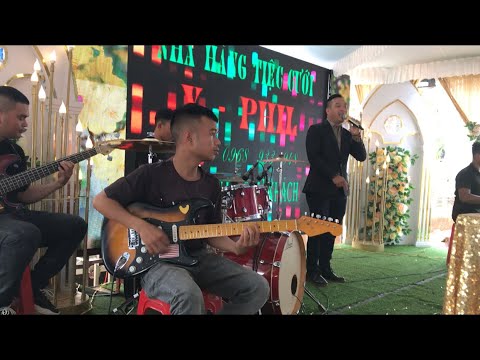 Mc Phil Cover băng tiếng ÊĐê cực hay , làm cả hồn trường cưới đưng ngôi không yên - band thaly