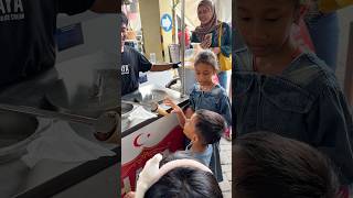 Download lagu Bocil di kerjain tukang es ‼️#viral #shorts mp3