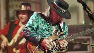 Stevie Ray Vaughan - Superstition (Studio Remaster)