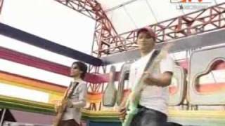 Download lagu Sheila On 7 - Betapa.flv mp3 Download lagu Sheila On 7 - Betapa.flv mp3