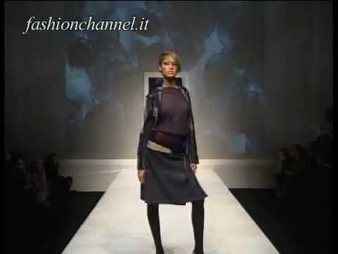 "Etro" Spring Summer 2001 Milan 1 of 3 pret a porter woman by FashionChannel