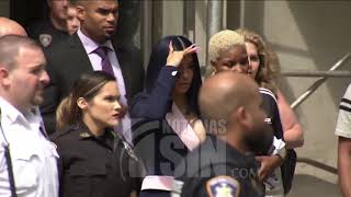 Cantante Cardi B se declara no culpable de once cargos en corte de Nueva York