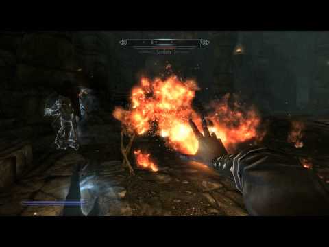 Elder Scrolls 5 Skyrim - Mage Gameplay (Labyrinthian)