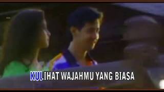 Download lagu Acuh-Acuh Mau / Richie Ricardo mp3