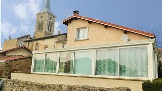 preview picture of video 'Maison de pays restaurée à vendre dans La Loire avec garage et jardin'