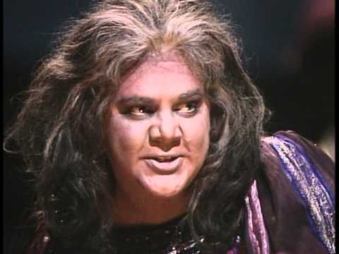 Stride la vampa! - Dolora Zajick (Verdi - Il trovatore)