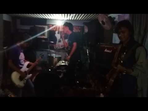 'The Shadows Nepal' bhatkeko kotha 'cover' by ANUKRAMAD