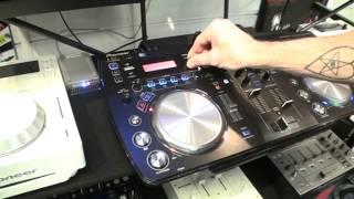 Video thumbnail for Pioneer XDJ Aero DJ Controller - Demonstration by GetintheMix