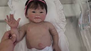 Bebê  de silicone solido uma fofura 