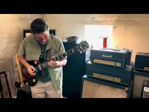 Fil Solodallas Plays a Cranked Marshall SV20H Studio Vintage