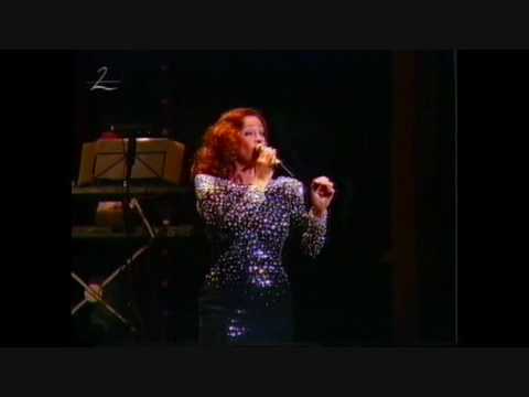 Simone ao vivo no D Maria II - Tango Ribeirinho