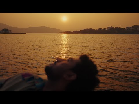 Between Flowers | An Immersive Album Experience | OAFF