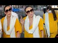 Rani Mukherjee Flaunts Her Huge Cleav Ges In Yellow Deep Neck Kurta Airport