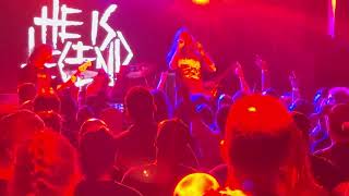 He Is Legend — “Electric Throat” (Live Debut | Suck Out the Poison 20th Anniversary, Brooklyn 2025)