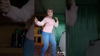Download lagu Goyang abg cantik mp3