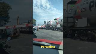 Download lagu Kereta Tangki Pertamina #viral #shortvideo #video #viralvideo #keretaapi #pertamina #share mp3