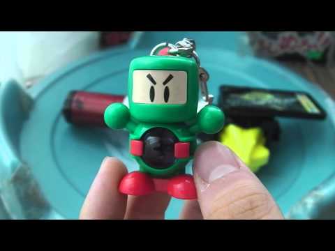 B-Daman Review! Mini B-Daman Jr. from Year 2000 - KEYCHAIN!