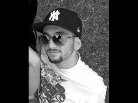 Hakky ft. Bones - Sdim mu nal na.wmv