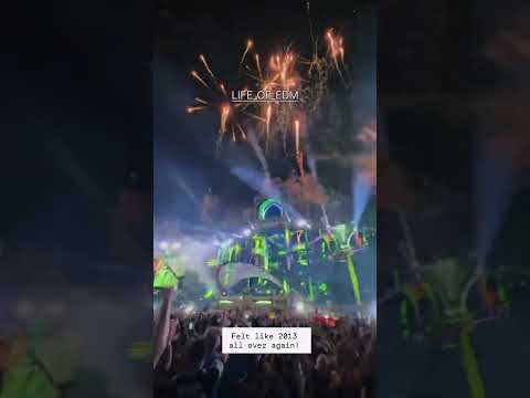 Hardwell live at tomorrowland 2025 ( old school music ) #hardwell #tomorrowland #bigroommusic #edm