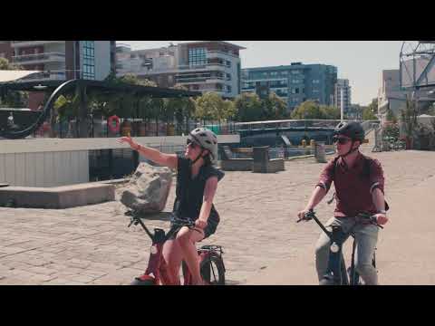 Lundi27 from Moustache