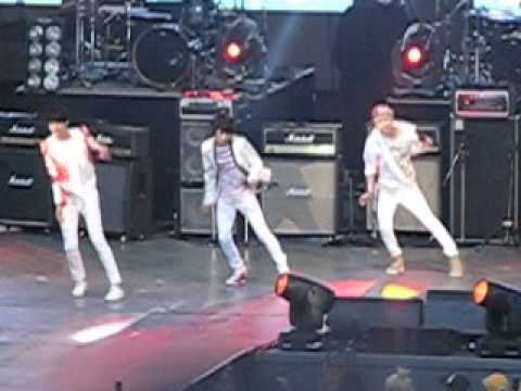 [FANCAM] ZE:A5 130427- ZE:A5 - The Day We Broke Up (Cut) @KMF 2013