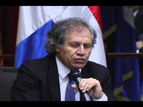 SECRETARIO GENERAL OEA SE REÚNE CON CANCILLER DOMINICANO