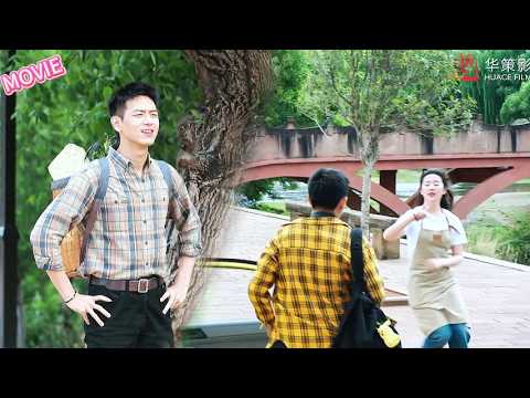 Süße Verkäuferin jagt Zechpreller, prallt auf Boss… er verliebt sich! 😳🔥