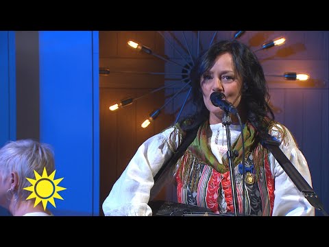 Åsa Jinder – som en sommarvind - Nyhetsmorgon (TV4)